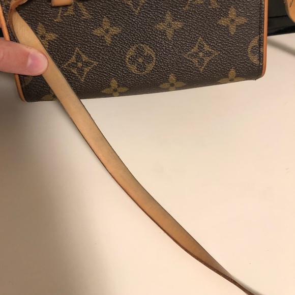SOLD** AUTHENTIC LOUIS VUITTON FLORENTINE POCHETTE - Picture 10 of 11